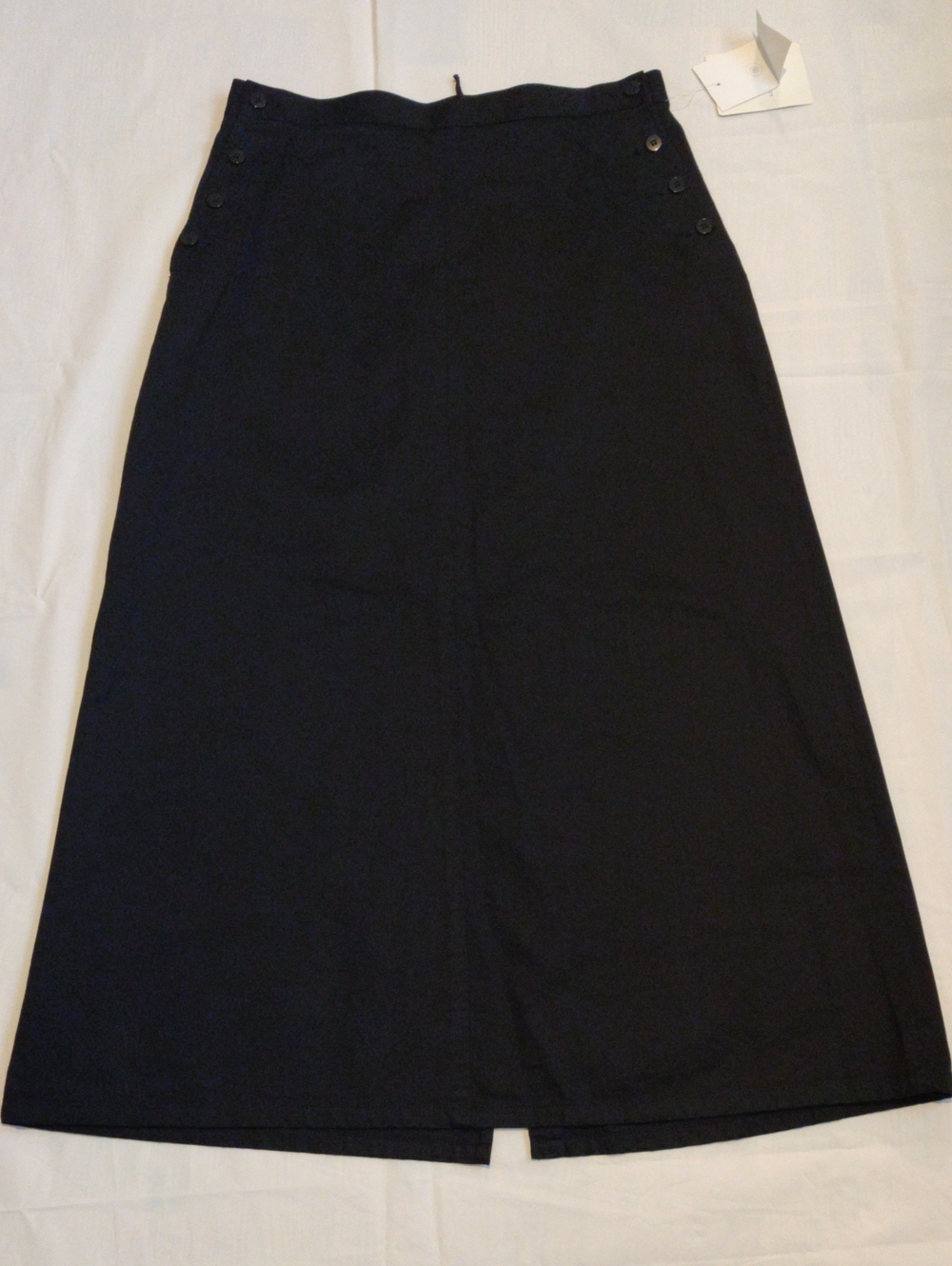 Liz Claiborne Black A-Line Midi Skirt with Side Button Detail